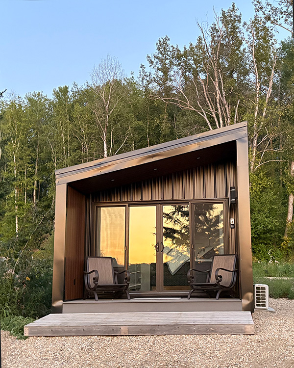 Muskoka-Cabin-at-Lakeview-Lodge-Barrhead-Alberta-925