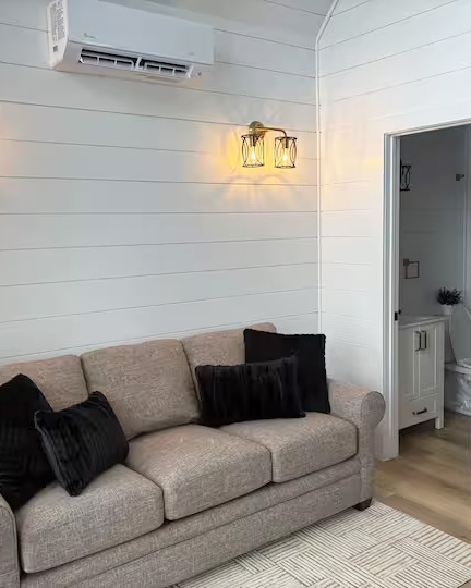 Western-Cabin-at-Lakeview-Lodge-Barrhead-Alberta-3